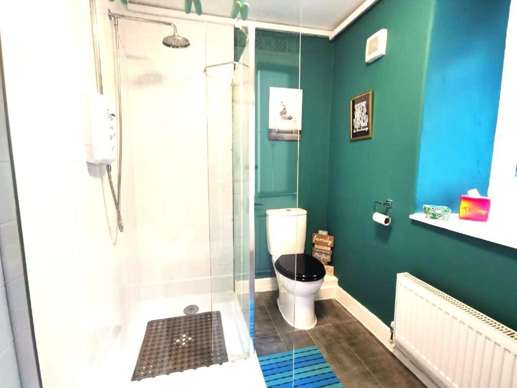 Zipworld Waterfalls Eryri Dogs Welcome 3 Bed Sleeps 5 Blaenau Ffestiniog Εξωτερικό φωτογραφία