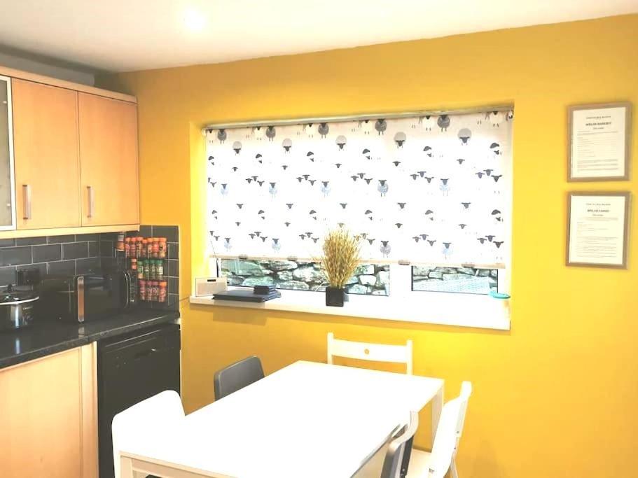 Zipworld Waterfalls Eryri Dogs Welcome 3 Bed Sleeps 5 Blaenau Ffestiniog Εξωτερικό φωτογραφία